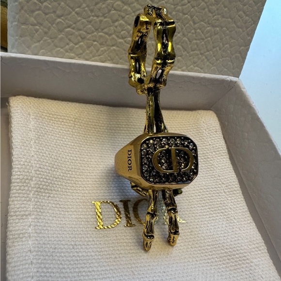 4️⃣0️⃣0️⃣ Dior Montaigne ring - Picture 3 of 8